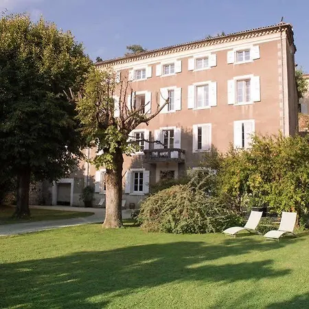 Frühstückspension La Saudade 4*