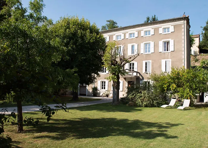 La Saudade Bed & Breakfast 3*